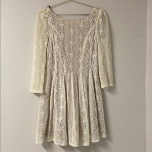 Bone white semi formal dress ✨